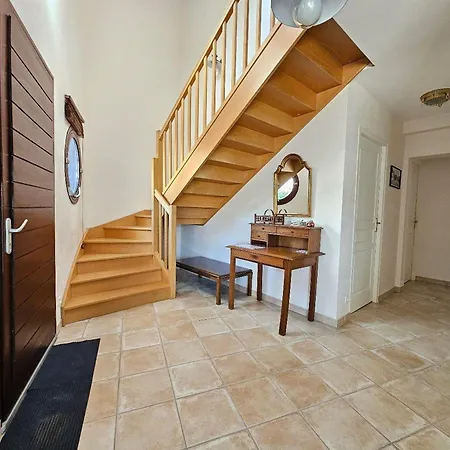 Maison Spacieuse Proche Plage Pour 9 Personnes - Fr-1-476-137 別荘 *