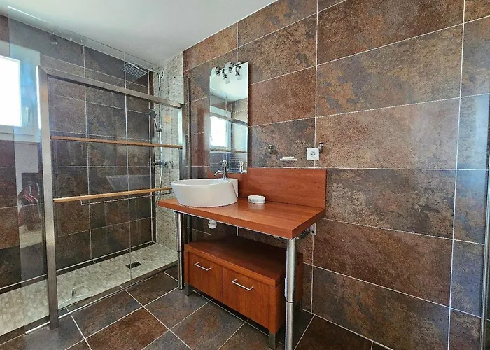 別荘 Maison Spacieuse Proche Plage Pour 9 Personnes - Fr-1-476-137 *